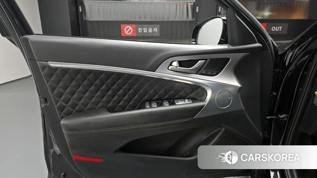 Genesis G70 id 4295175 из Кореи 16