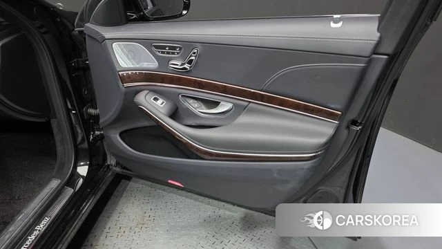 Mercedes-Benz S-Class W222 id 4396956 из Кореи 16