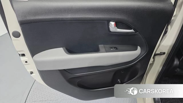 Kia The New Kia Ray id 4291850 из Кореи 16