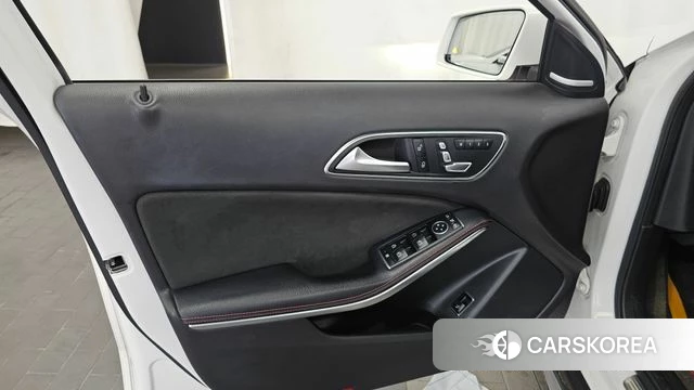 Mercedes-Benz GLA-Class X156 id 4563353 из Кореи 16