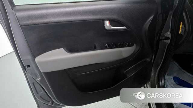 Kia The New Kia Ray id 4349258 из Кореи 16
