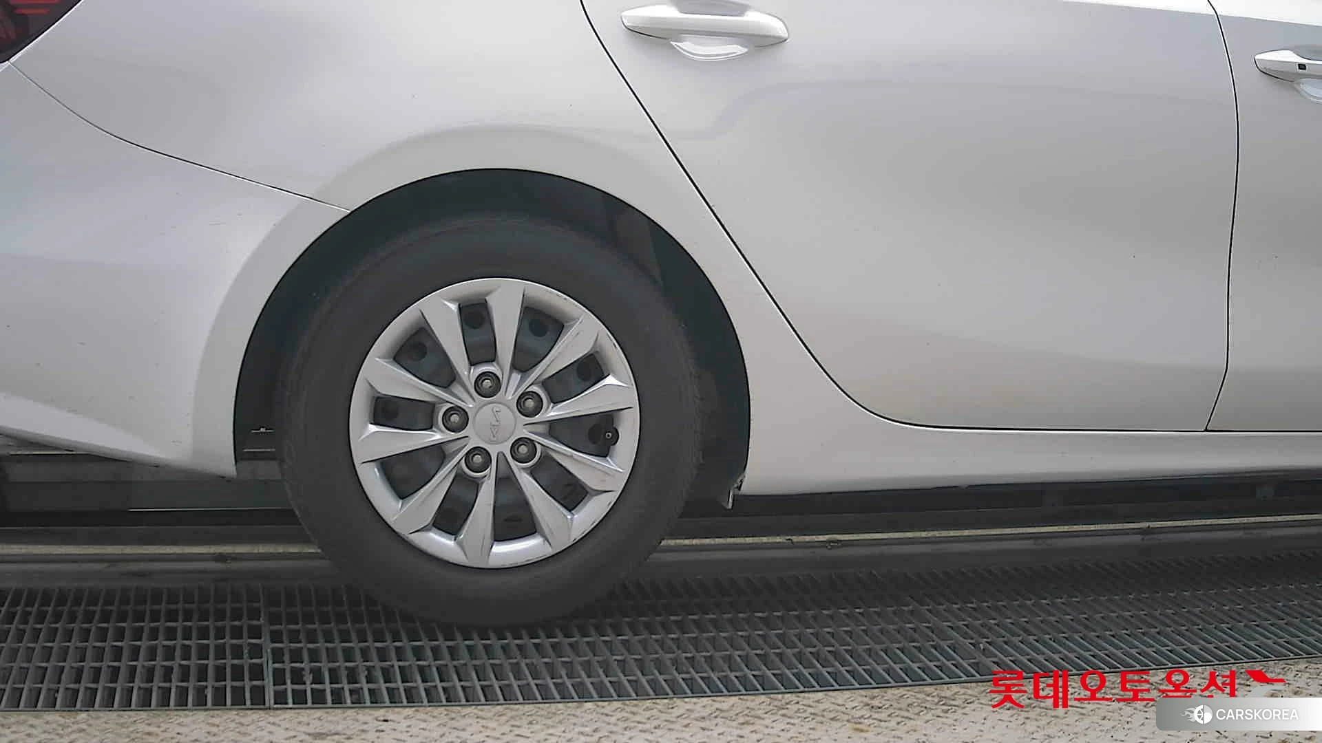 Kia K3 id 4504337 из Кореи 16