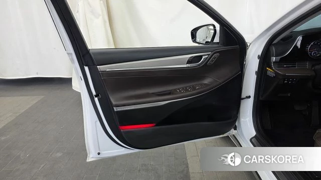 Hyundai The New Grandeur IG id 4203435 из Кореи 16