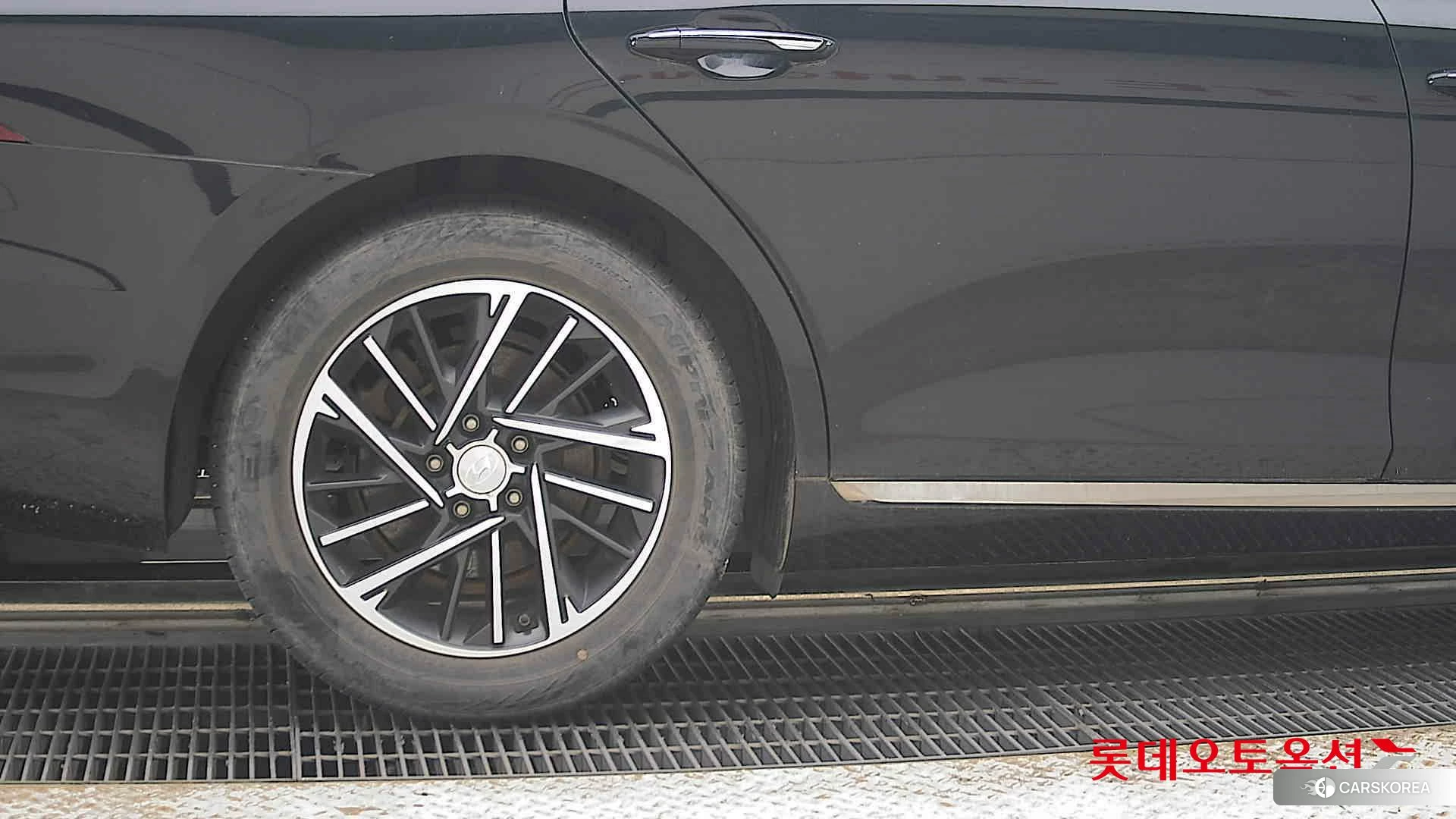 Hyundai Grandeur id 4504399 из Кореи 16