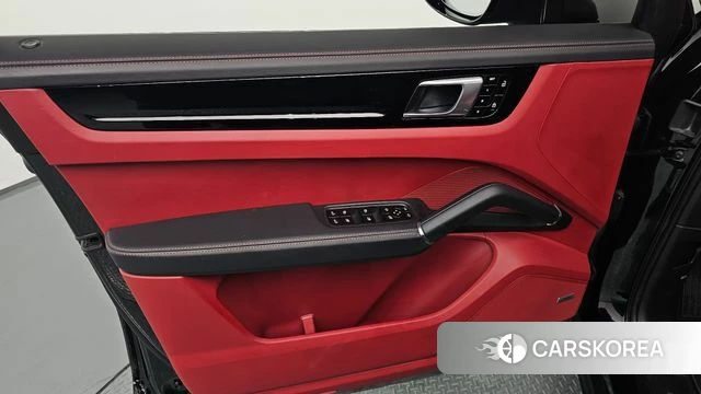 Porsche Cayenne (PO536) id 4530001 из Кореи 16