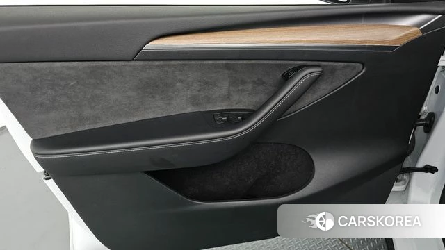 Tesla Model Y id 4505584 из Кореи 16