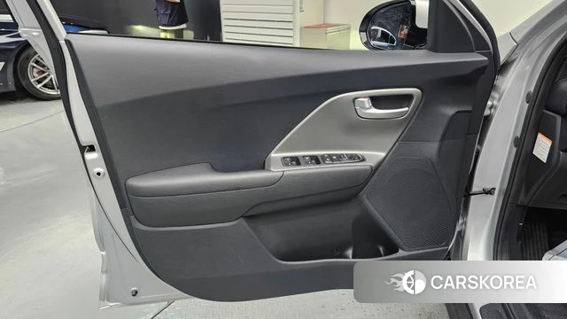 Kia Niro Plus id 4580106 из Кореи 16