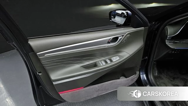 Hyundai The New Grandeur IG Hybrid id 4317046 из Кореи 16