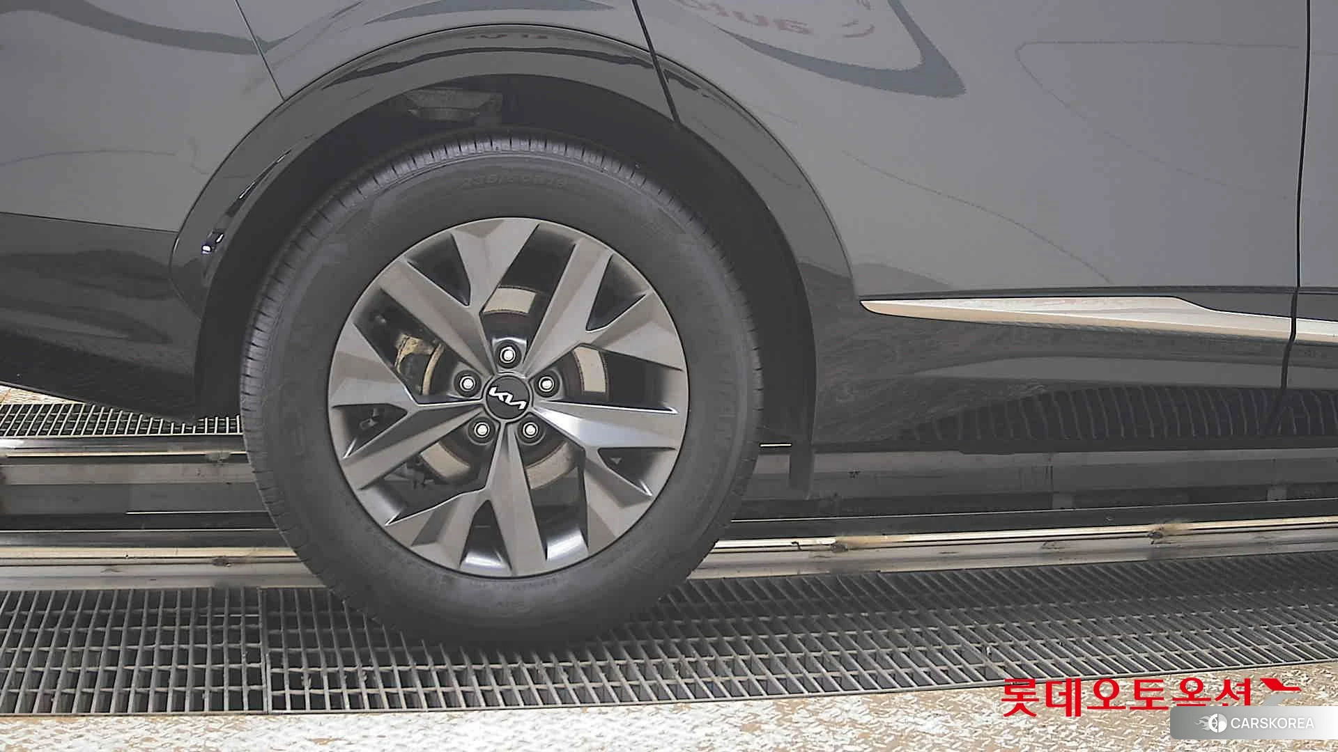 Kia Sportage id 3875748 из Кореи 16