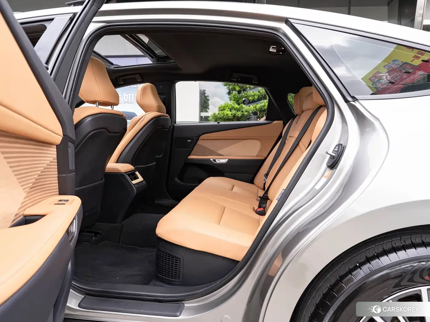 Lexus ES id 4644518 из Китая 16