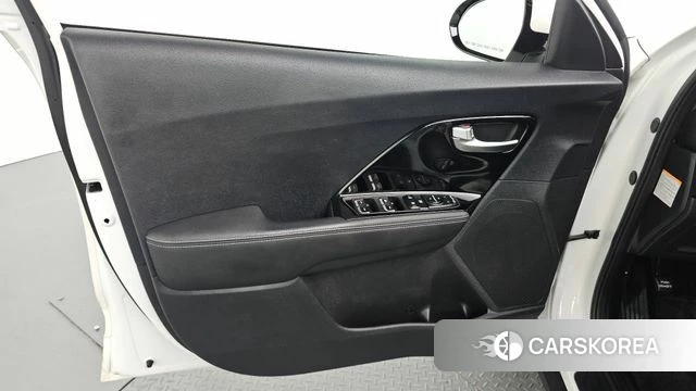Kia The New Niro id 4754525 из Кореи 16
