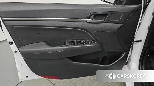 Hyundai Avante AD id 4477639 из Кореи 16