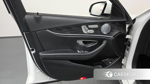 Mercedes-Benz E-Class W213 id 4477651 из Кореи 16