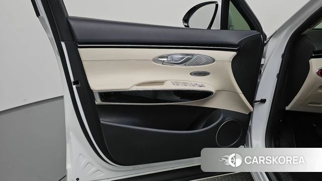 Genesis GV70 id 4283627 из Кореи 16