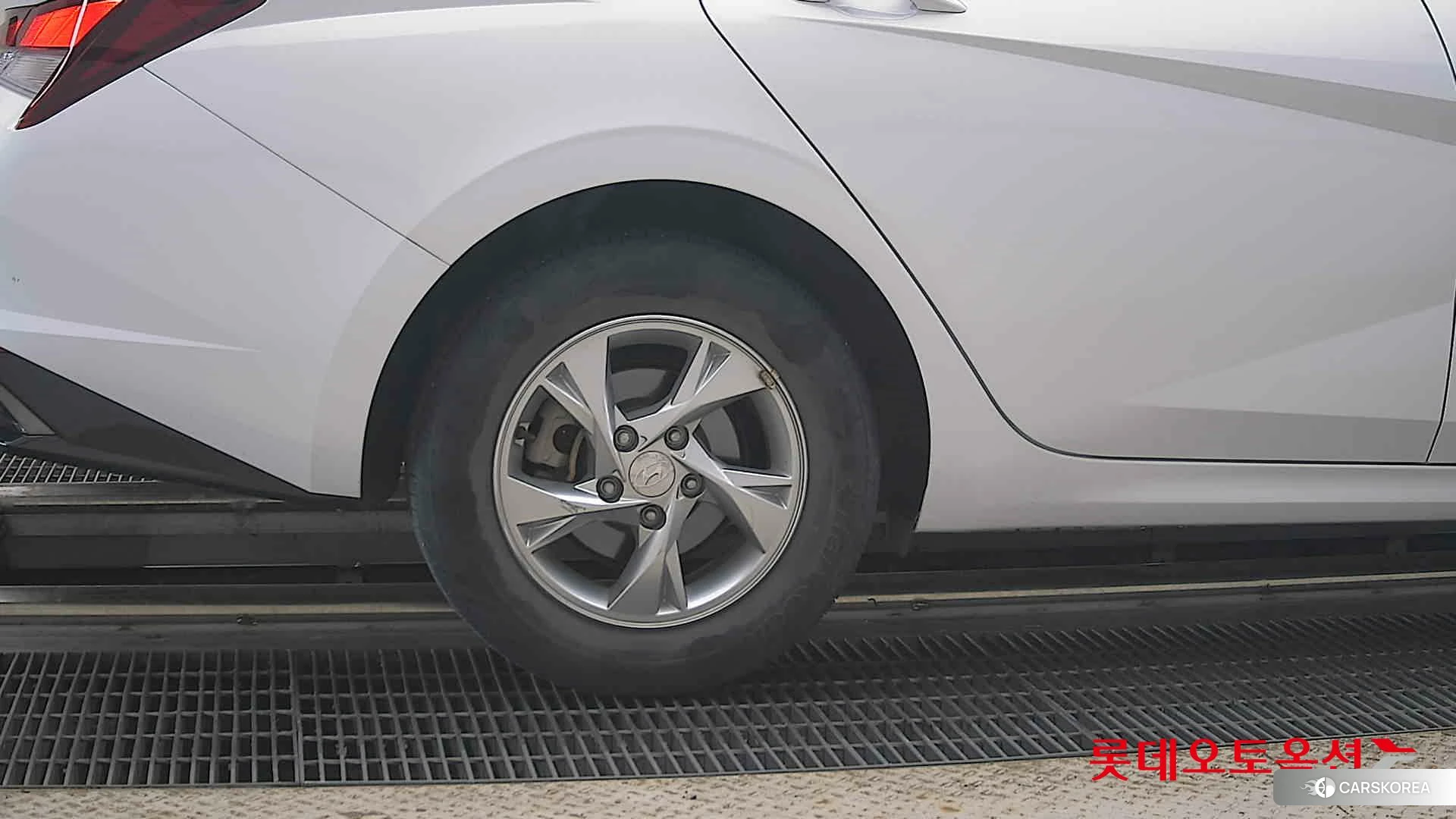Hyundai Avante id 4902526 из Кореи 16