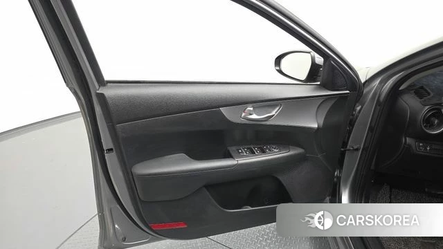 Kia The New K3 2nd generation id 4267783 из Кореи 16