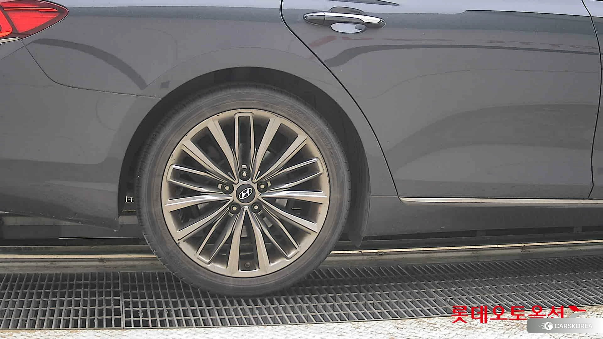 Hyundai Grandeur id 4347298 из Кореи 16