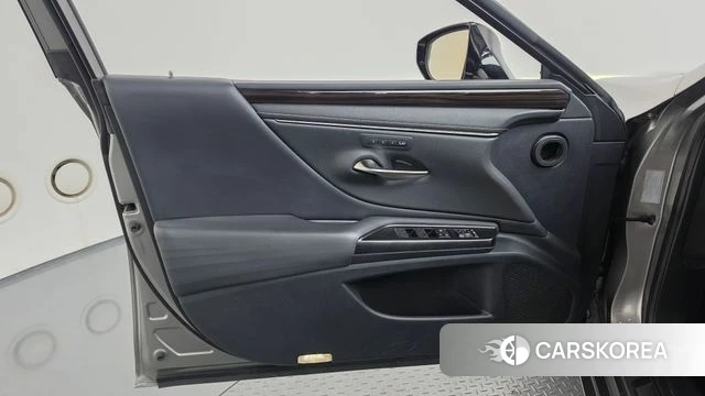 Lexus ES300h 7th generation id 4794722 из Кореи 16
