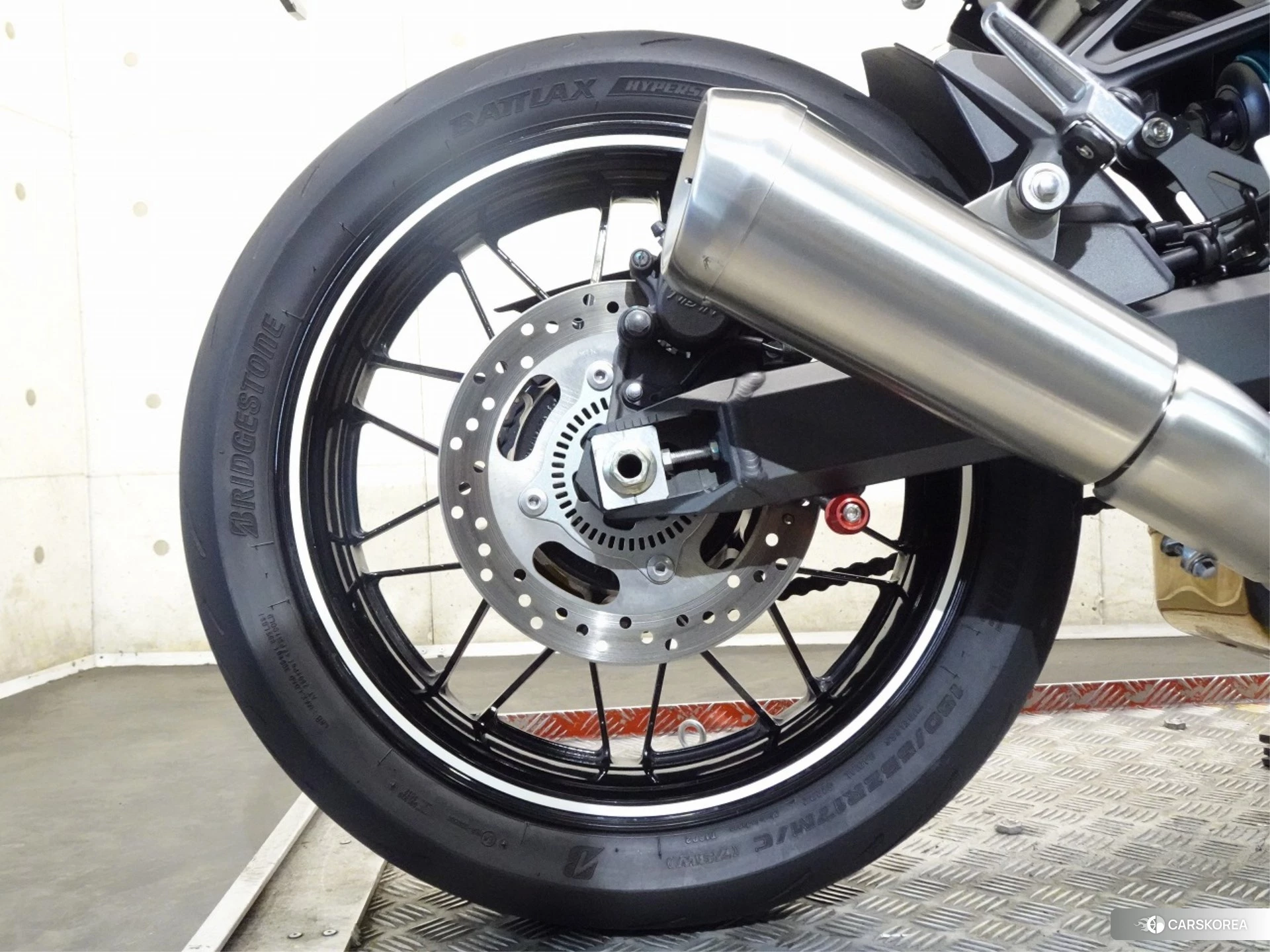 Kawasaki Z900RS CAFE id 4374375 из Японии 16