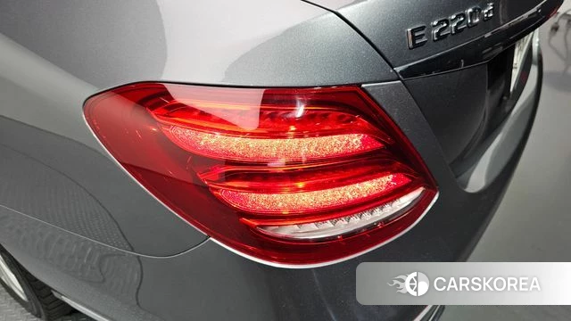Mercedes-Benz E-Class W213 id 4733056 из Кореи 16
