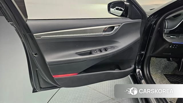 Hyundai The New Grandeur IG Hybrid id 4580008 из Кореи 16