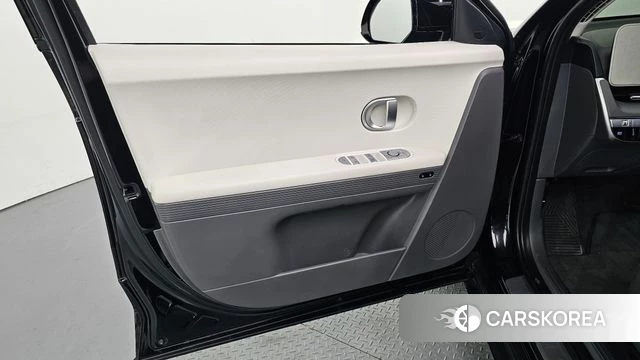 Hyundai Ionic 5 id 4283011 из Кореи 16