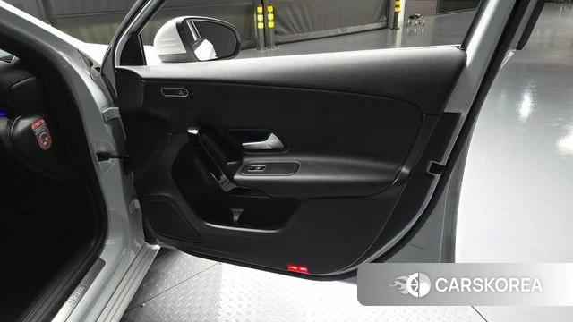 Mercedes-Benz A-Class W177 id 4775915 из Кореи 16