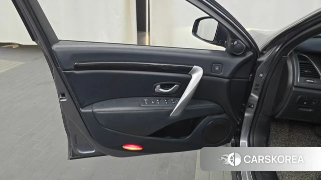 Renault Korea (Samsung) SM7 Nova id 4708642 из Кореи 16