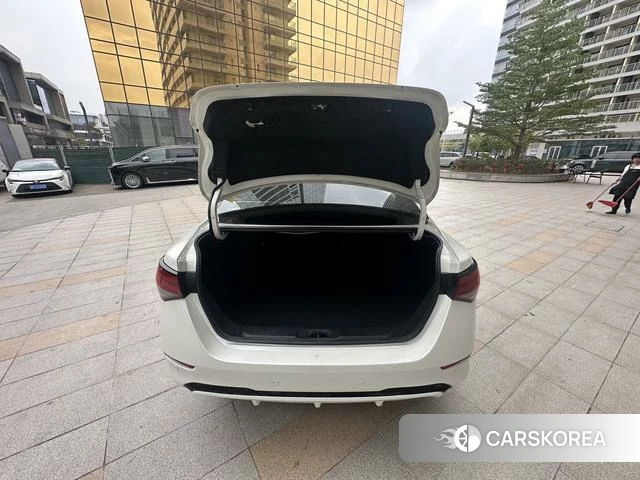 Nissan Xuan Yi id 4262171 из Китая 16