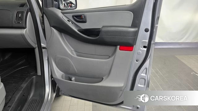 Hyundai The New Grand Starex id 4900886 из Кореи 16