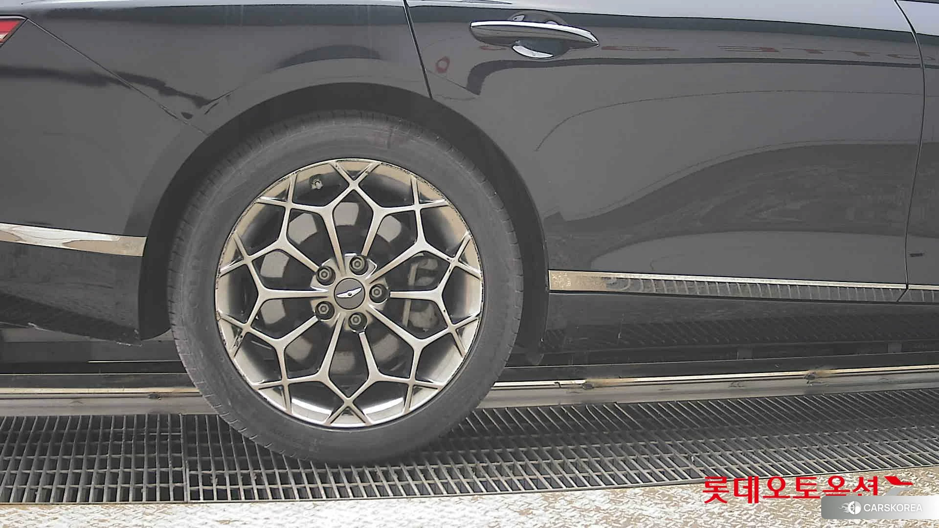 Hyundai G80 id 3882069 из Кореи 16