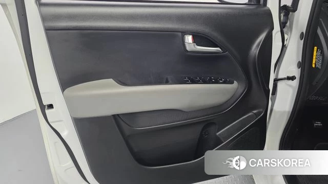 Kia The New Kia Ray id 4505979 из Кореи 16