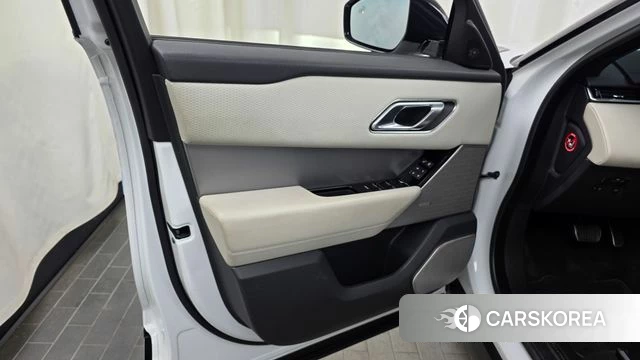 Land Rover Range Rover Velar id 4477545 из Кореи 16