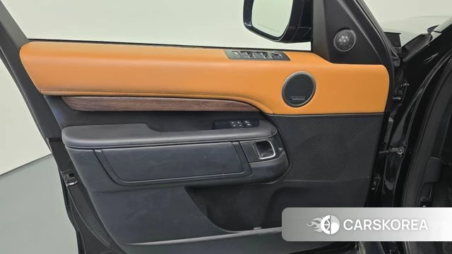 Land Rover Discovery 5 id 4507739 из Кореи 16