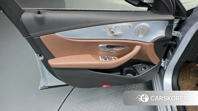 Mercedes-Benz E-Class W213 id 4202931 из Кореи 16