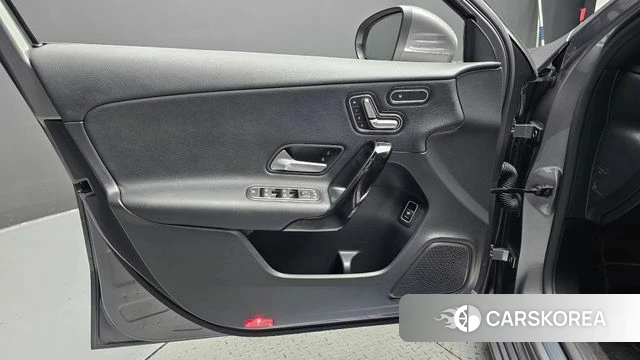 Mercedes-Benz A-Class W177 id 4625491 из Кореи 16