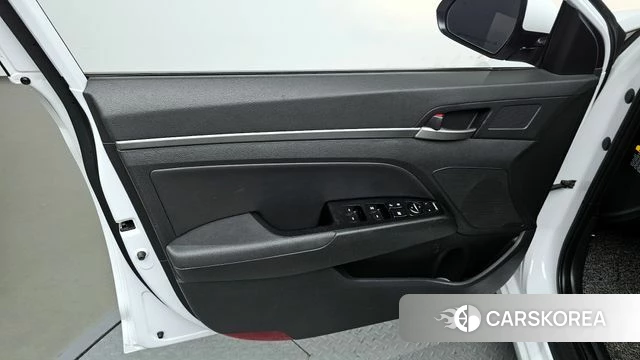 Hyundai Avante AD id 4197255 из Кореи 16