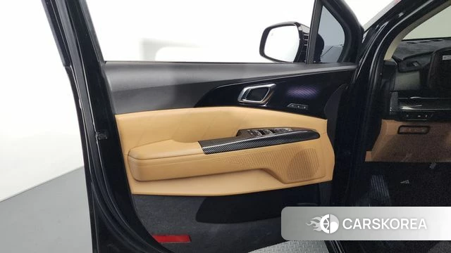 Kia Carnival 4th generation id 4250145 из Кореи 16