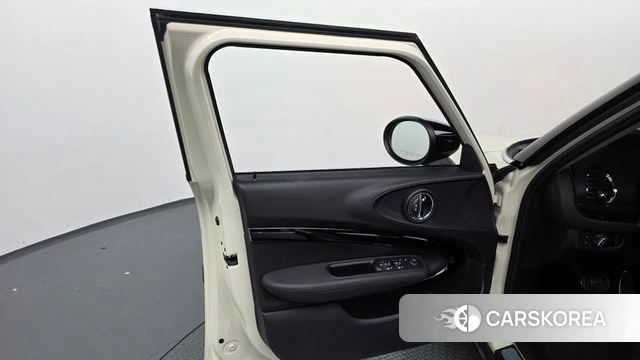 Mini Cooper Clubman id 4849260 из Кореи 16