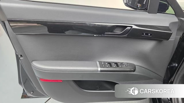 Hyundai Grandeur Hybrid (GN7) id 4249044 из Кореи 16