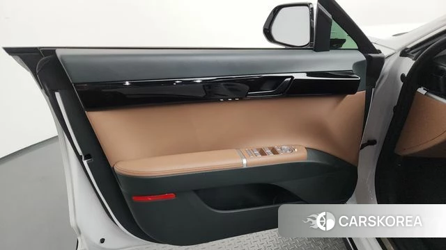 Hyundai Grandeur (GN7) id 4623367 из Кореи 16