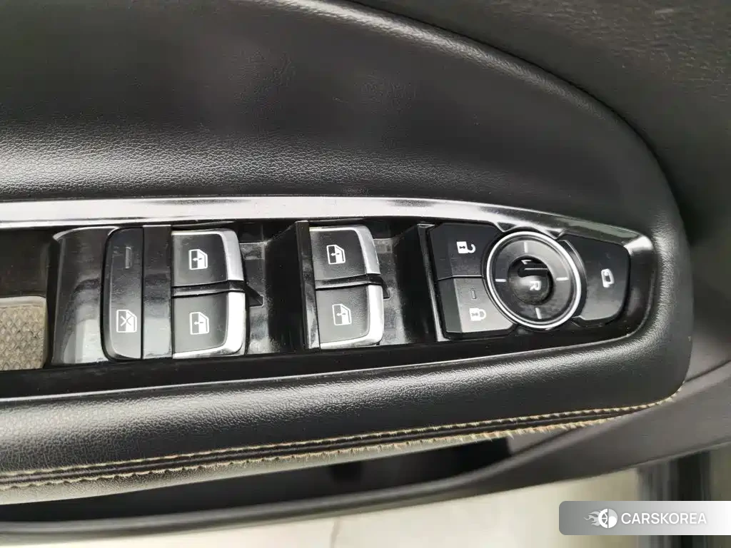 Ford Lingyu id 4577743 из Китая 16