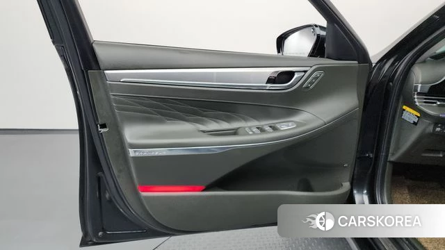 Hyundai The New Grandeur IG id 4268731 из Кореи 16