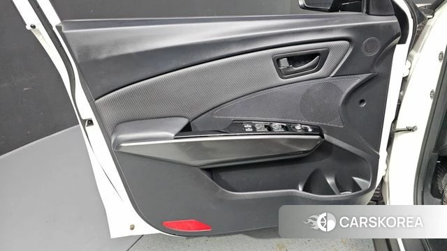 Ssangyong Berry New Tivoli id 4331160 из Кореи 16