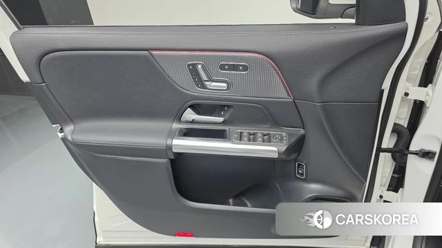 Mercedes-Benz EQA H243 id 4469884 из Кореи 16