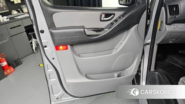 Hyundai The New Grand Starex id 4873344 из Кореи 16