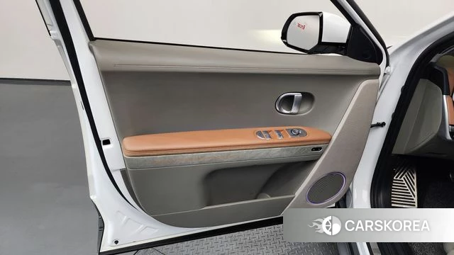 Hyundai Ionic 5 id 4560870 из Кореи 16