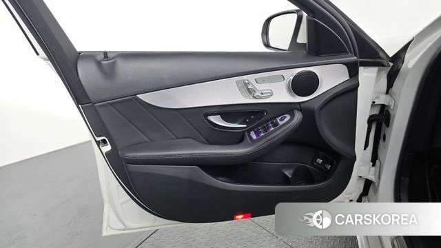 Mercedes-Benz C-Class W205 id 4573540 из Кореи 16