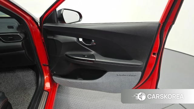 Hyundai Veloster (JS) id 4605190 из Кореи 16