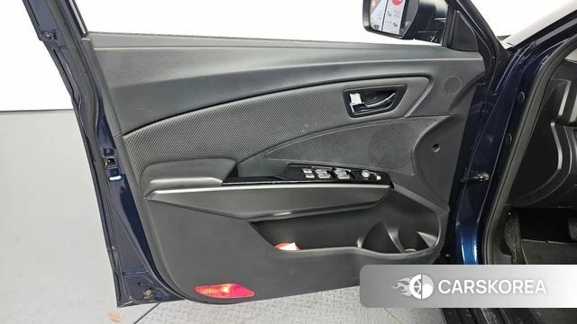 Ssangyong Tivoli Air id 4430553 из Кореи 16